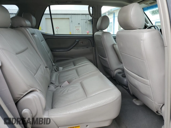 2006 Toyota Sequoia SR5 with VIN 5TDBT44AX6S272135, listed as a Copart auction lot 51696105 with 273,936 mi miles and Salvage Title. Bid and sale history available at DreamBid. Image 11.