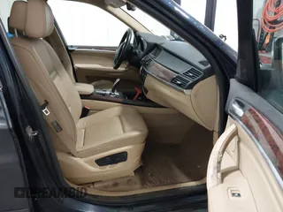 2010 BMW X5 35d with VIN 5UXFF0C50ALJ99887, listed as a IAAI auction lot 41585772 with 96,983 mi miles. Bid and sale history available at carsss.com. Image 5.