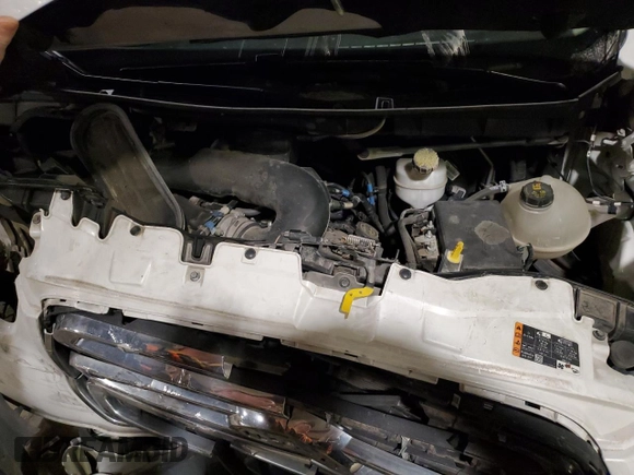 2017 Ford Transit XL with VIN 1FBZX2YM2HKB16956, listed as a Copart auction lot 82043144 with Not Provided miles and Salvage Title. Bid and sale history available at DreamBid. Image 12.