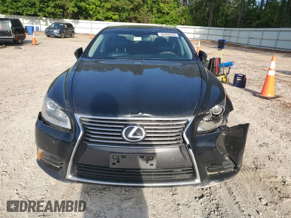 2013 Lexus LS 460 z VIN JTHCL5EF7D5018890, wystawiony jako Copart lot #54492255 z przebiegiem Nie podano mil oraz Szkody całkowita. Historia ofert i sprzedaży dostępna na DreamBid. Obrazek 5.