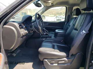 2007 Chevrolet Suburban LT with VIN 3GNFK16377G109063, listed as a Copart auction lot 64665335 with 46,969 mi miles and Clean title. Bid and sale history available at DreamBid. Image 7.