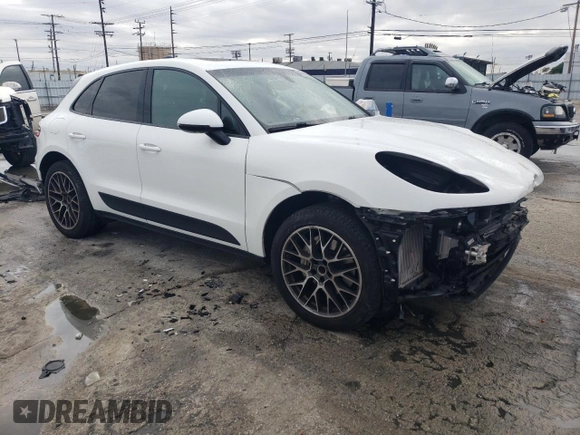 2015 Porsche Macan S with VIN WP1AB2A57FLB72505, listed as a Copart auction lot 48816335 with 41,748 mi miles and Salvage Title. Bid and sale history available at carsss.com. Image 4.