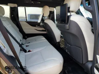 2023 Lexus LX 600 Luxury z VIN JTJGB7CX0P4030724, wystawiony jako Copart lot #75330654 z przebiegiem 17 614 mil mil oraz Szkoda całkowita • Salvage title. Historia ofert i sprzedaży dostępna na DreamBid. Obrazek 11.