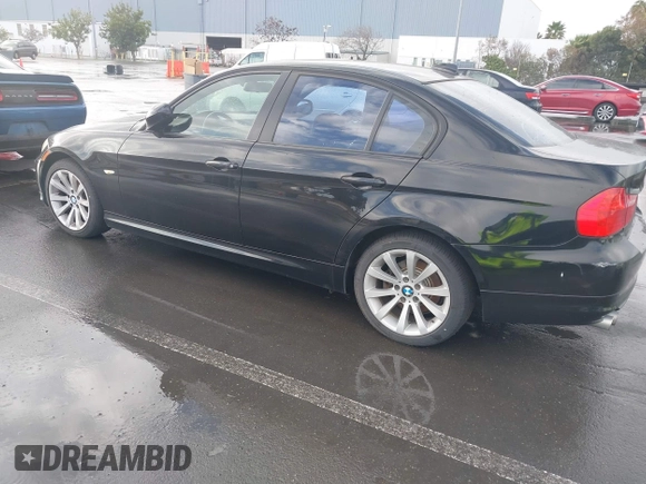 2011 BMW 3 Series 328i with VIN WBAPH5C57BA444160, listed as a IAAI auction lot 41507456 with 177,568 mi miles and . Bid and sale history available at carsss.com. Image 3.