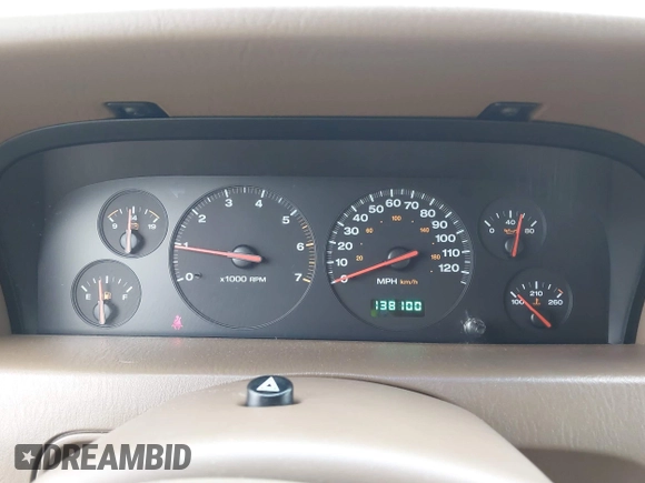 2000 Jeep Grand Cherokee Limited with VIN 1J4GW58S8YC361416, listed as a IAAI auction lot 42342095 with 138,100 mi miles and . Bid and sale history available at DreamBid. Image 7.