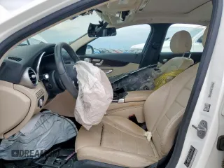2021 Mercedes-Benz C 300 with VIN W1KWF8DB6MR647917, listed as a Copart auction lot 53898885 with 34,010 mi miles and Salvage title. Bid and sale history available at DreamBid. Image 7.