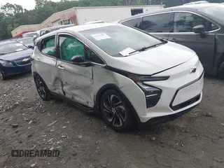 2023 Chevrolet Bolt EV 2LT z VIN 1G1FX6S0XP4183330, wystawiony jako IAAI lot #42151483 z przebiegiem 66 179 mil mil oraz . Historia ofert i sprzedaży dostępna na DreamBid. Obrazek 1.