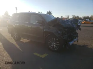 2021 Lexus LX z VIN JTJFY7AX3M4353870, wystawiony jako Copart lot #67265822 z przebiegiem 4 955 mil mil oraz . Historia ofert i sprzedaży dostępna na DreamBid. Obrazek 4.