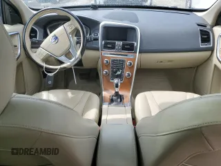 2016 Volvo XC60 T6 Drive-E Platinum с VIN YV449MDM7G2788363, выставлен на аукционе Copart как лот 50413254 с пробегом 139 931 миль миль и . История ставок и продаж доступна на DreamBid. Изображение 8.