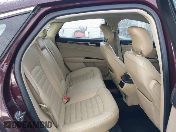 2013 Ford Fusion SE с VIN 3FA6P0H93DR379905, выставлен на аукционе IAAI как лот 41904023 с пробегом 148 753 миль миль и . История ставок и продаж доступна на DreamBid. Изображение 8.