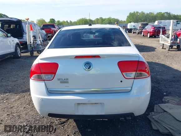 2010 Mercury Milan Premier with VIN 3MEHM0JA2AR633601, listed as a IAAI auction lot 42028637 with 114,122 mi miles and . Bid and sale history available at DreamBid. Image 16.