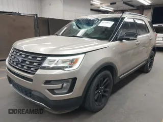 2017 Ford Explorer XLT with VIN 1FM5K7D86HGA61358, listed as a IAAI auction lot 41948512 with 167,914 mi miles and . Bid and sale history available at carsss.com. Image 17.