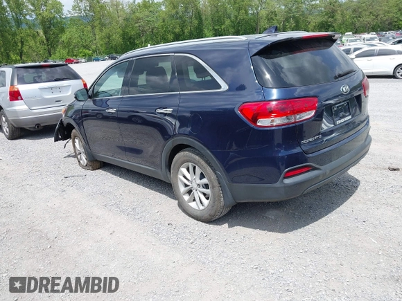 2017 Kia Sorento LX z VIN 5XYPG4A35HG214790, wystawiony jako IAAI lot #42202652 z przebiegiem 89 655 mil mil oraz . Historia ofert i sprzedaży dostępna na DreamBid. Obrazek 3.