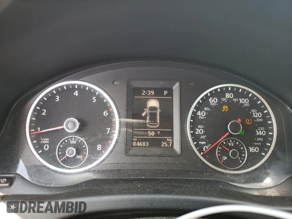2017 Volkswagen Tiguan S with VIN WVGBV7AX2HW510997, listed as a Copart auction lot 47183485 with 84,603 mi miles and Clean Title. Bid and sale history available at DreamBid. Image 9.