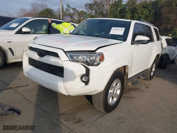 2021 Toyota 4Runner SR5 with VIN JTEEU5JR3M5239888, listed as a IAAI auction lot 41503559 with 154,147 mi miles. Bid and sale history available at carsss.com. Image 17.