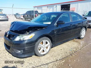 2011 Toyota Camry LE z VIN 4T1BF3EK7BU679002, wystawiony jako IAAI lot #42078508 z przebiegiem 179 019 mil mil oraz . Historia ofert i sprzedaży dostępna na DreamBid. Obrazek 18.