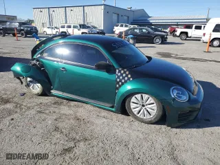 2017 Volkswagen Beetle 1.8T Fleet with VIN 3VWF17AT4HM624320, listed as a Copart auction lot 82053694 with 124,004 mi miles and Salvage Title. Bid and sale history available at carsss.com. Image 4.