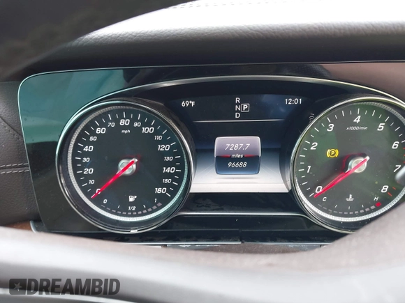2017 Mercedes-Benz E 300 Luxury with VIN WDDZF4KB6HA176185, listed as a IAAI auction lot 41900646 with 96,688 mi miles and . Bid and sale history available at DreamBid. Image 7.