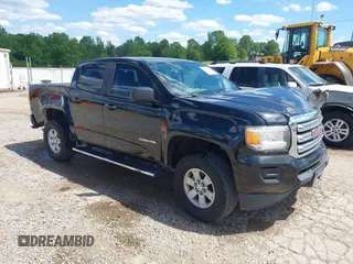 2018 GMC Canyon 2WD z VIN 1GTG5BEN9J1137949, wystawiony jako IAAI lot #42189911 z przebiegiem 98 296 mil mil oraz . Historia ofert i sprzedaży dostępna na DreamBid. Obrazek 1.