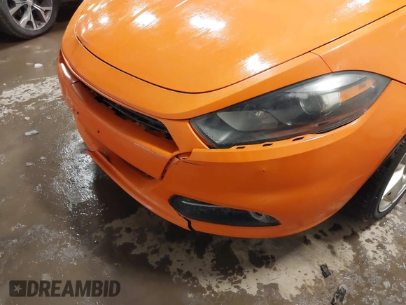 2013 Dodge Dart SXT with VIN 1C3CDFBA5DD342329, listed as a IAAI auction lot 41593953 with 1 mi miles. Bid and sale history available at carsss.com. Image 6.