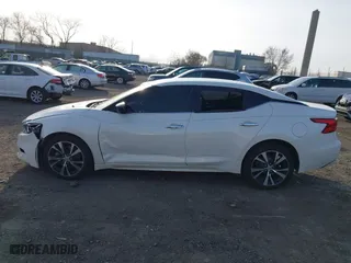 2018 Nissan Maxima SL with VIN 1N4AA6AP2JC404438, listed as a IAAI auction lot 41785908 with 60,021 mi miles. Bid and sale history available at carsss.com. Image 6.