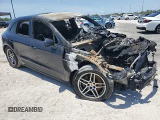 2018 Porsche Macan with VIN WP1AA2A50JLB08463, listed as a Copart auction lot 55906995 with Not provided miles and Non repairable. Bid and sale history available at DreamBid. Image 4.