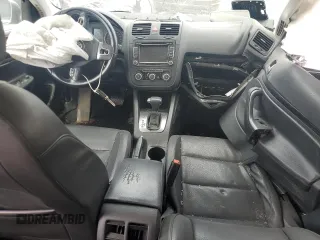 2010 Volkswagen Jetta TDI z VIN 3VWRL7AJ2AM148600, wystawiony jako Copart lot #51694565 z przebiegiem 342 094 mil mil oraz Szkoda całkowita • Salvage title. Historia ofert i sprzedaży dostępna na DreamBid. Obrazek 8.