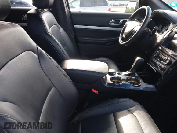2017 Ford Explorer XLT with VIN 1FM5K8D82HGB44971, listed as a IAAI auction lot 42501912 with 117,202 mi miles and . Bid and sale history available at DreamBid. Image 5.