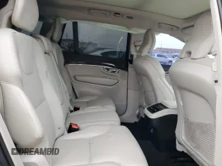 2019 Volvo XC90 Momentum with VIN YV4102PK0K1453715, listed as a Copart auction lot 43572475 with 101,678 mi miles and Clean Title. Bid and sale history available at carsss.com. Image 11.