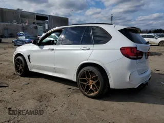 2015 BMW X5 M z VIN 5YMKT6C51F0C89029, wystawiony jako Copart lot #40456604 z przebiegiem 93 203 mil mil oraz . Historia ofert i sprzedaży dostępna na DreamBid. Obrazek 2.