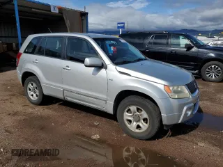 2008 Suzuki Grand Vitara w/Spare & Cargo Covers z VIN JS3TD941384101273, wystawiony jako Copart lot #59633625 z przebiegiem 127 809 mil mil oraz Czysty tytuł • Clean title. Historia ofert i sprzedaży dostępna na DreamBid. Obrazek 4.