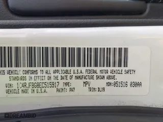 2014 Jeep Grand Cherokee Limited with VIN 1C4RJFBG8EC515917, listed as a IAAI auction lot 41918630 with 161,919 mi miles. Bid and sale history available at carsss.com. Image 9.
