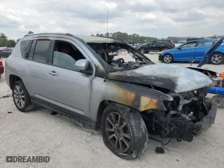 2017 Jeep Compass High Altitude with VIN 1C4NJCEB5HD166212, listed as a Copart auction lot 68888814 with 0 mi miles and Non Repairable. Bid and sale history available at carsss.com. Image 4.