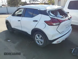 2024 Nissan Kicks S with VIN 3N1CP5BV1RL476632, listed as a IAAI auction lot 41186461 with Not Provided miles and . Bid and sale history available at carsss.com. Image 3.