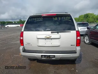 2007 Chevrolet Tahoe LTZ with VIN 1GNFK13097J406134, listed as a IAAI auction lot 42318310 with 137,106 mi miles and . Bid and sale history available at DreamBid. Image 16.