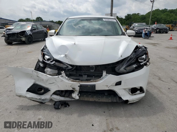 2017 Nissan Sentra SR z VIN 3N1AB7AP7HY303218, wystawiony jako Copart lot #55363355 z przebiegiem 67 641 mil mil oraz Szkoda całkowita • Salvage title. Historia ofert i sprzedaży dostępna na DreamBid. Obrazek 5.