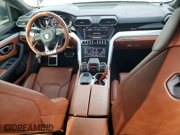2019 Lamborghini Urus z VIN ZPBUA1ZL3KLA05964, wystawiony jako Copart lot #43809525 z przebiegiem 28 338 mil mil oraz Szkody całkowita. Historia ofert i sprzedaży dostępna na DreamBid. Obrazek 8.
