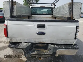 2016 Ford F-250 XL with VIN 1FTBF2A60GEA69256, listed as a Copart auction lot 60632905 with 353,190 mi miles and Salvage title. Bid and sale history available at DreamBid. Image 10.