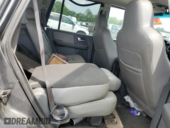 2003 Ford Expedition XLT Value with VIN 1FMPU16W83LB22950, listed as a Copart auction lot 56342615 with 195,566 mi miles and Salvage title. Bid and sale history available at DreamBid. Image 11.