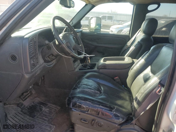2006 Chevrolet Silverado 3500 SRW Wrk Trk with VIN 1GCHK33D26F252450, listed as a Copart auction lot 48043305 with 0 mi miles and Clean Title. Bid and sale history available at carsss.com. Image 7.