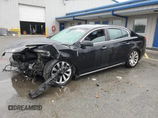 2016 Lincoln MKS z VIN 1LNHL9DK0GG601867, wystawiony jako Copart lot #85998574 z przebiegiem 116 516 mil mil oraz Szkoda całkowita • Salvage title. Historia ofert i sprzedaży dostępna na DreamBid. Obrazek 1.
