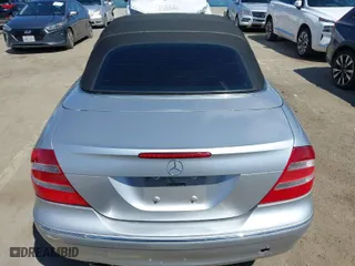 2005 Mercedes-Benz CLK-Class 3.2L with VIN WDBTK65G65T049739, listed as a IAAI auction lot 41946602 with 157,731 mi miles. Bid and sale history available at carsss.com. Image 16.