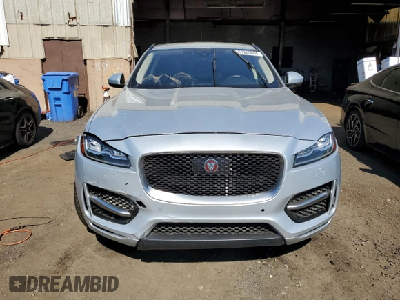 2019 Jaguar F-Pace 30t R-Sport with VIN SADCL2GX8KA358905, listed as a Copart auction lot 57285004 with 44,229 mi miles and Non repairable. Bid and sale history available at DreamBid. Image 5.