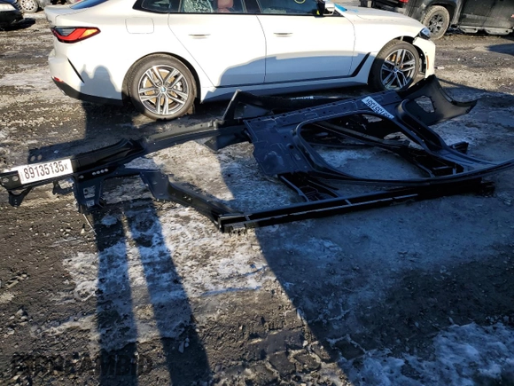 2023 BMW 4 Series 430i xDrive with VIN WBA73AV09PFP14511, listed as a Copart auction lot 89135135 with Not provided miles and Salvage title. Bid and sale history available at DreamBid. Image 12.