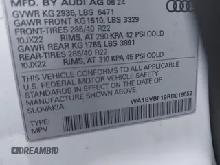 2024 Audi Q8 Premium Plus z VIN WA1BVBF19RD018552, wystawiony jako IAAI lot #41857441 z przebiegiem 3 188 mil mil oraz . Historia ofert i sprzedaży dostępna na DreamBid. Obrazek 9.