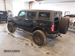 2022 Ford Bronco with VIN 1FMDE5DH0NLB06451, listed as a IAAI auction lot 42060509 with 55,624 mi miles and . Bid and sale history available at DreamBid. Image 3.