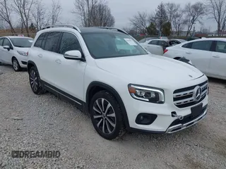 2023 Mercedes-Benz GLB 250 с VIN W1N4M4HBXPW335897, выставлен на аукционе IAAI как лот 41546679 с пробегом 3 350 миль миль и . История ставок и продаж доступна на DreamBid. Изображение 1.