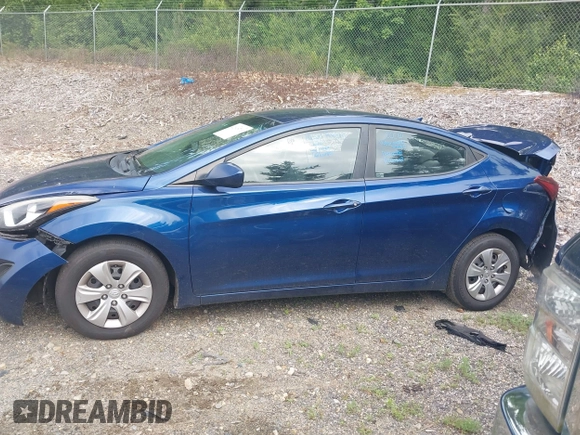 2016 Hyundai Elantra SE with VIN 5NPDH4AE7GH664692, listed as a IAAI auction lot 42605703 with 195,853 mi miles and . Bid and sale history available at DreamBid. Image 15.