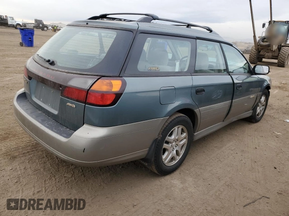2001 Subaru Legacy Outback with VIN 4S3BH675317610103, listed as a Copart auction lot 82329804 with 199,445 mi miles and Salvage title. Bid and sale history available at DreamBid. Image 3.