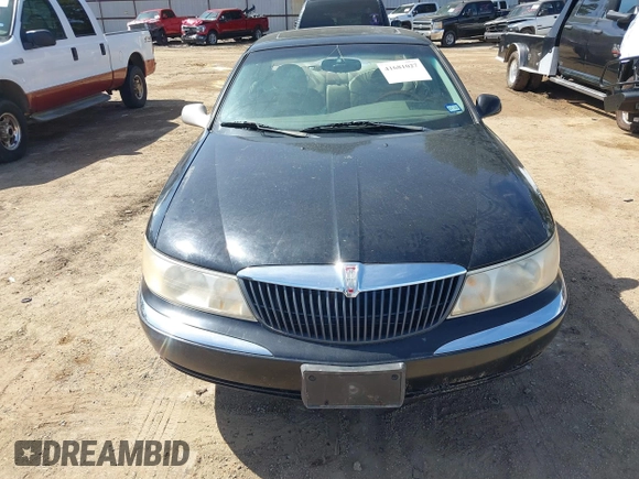 1999 Lincoln Continental с VIN 1LNHM97V8XY686521, выставлен на аукционе IAAI как лот 41681027 с пробегом 144 407 миль миль и . История ставок и продаж доступна на DreamBid. Изображение 6.